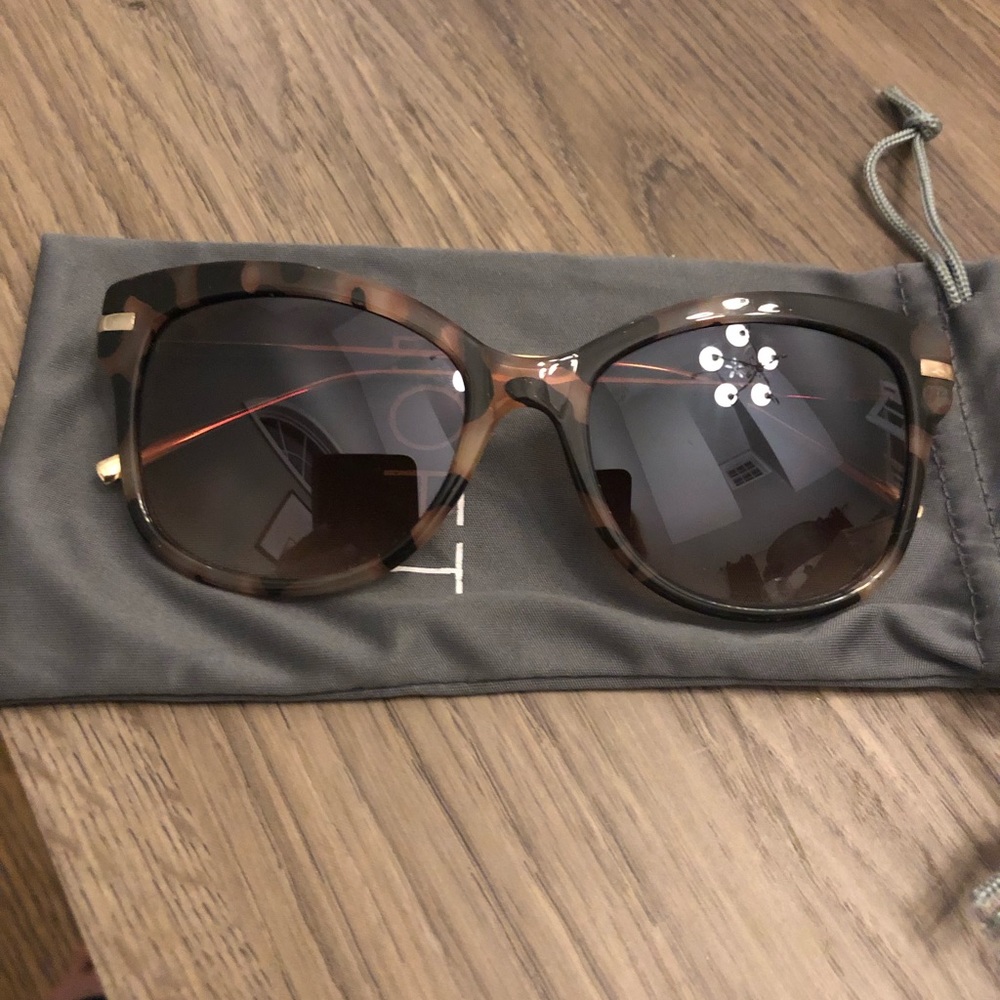 loft Polarized Sunglasses